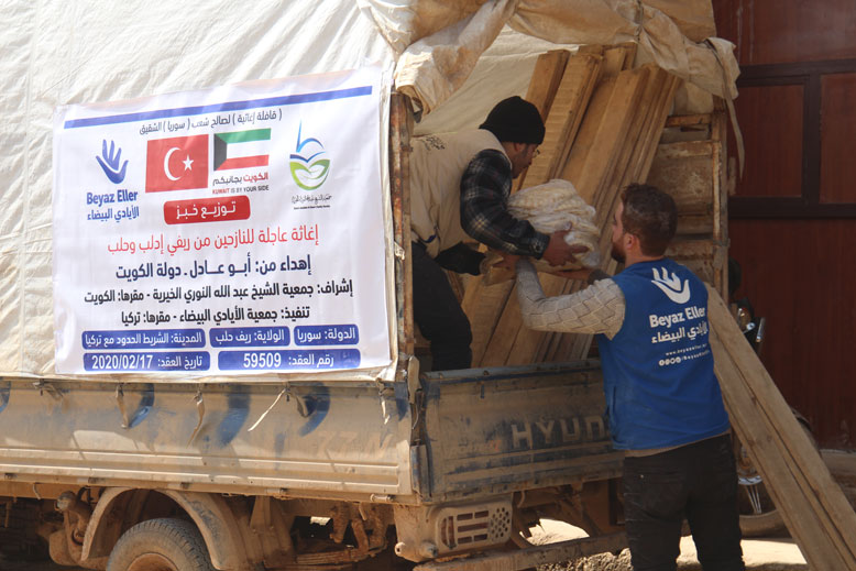 prepare and distribute bread bundles